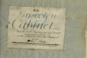 Ein altes Buch mit dem Titel "Z.D. Nürnberg, Deutschland, 1791" mit einem Stempel, der die erste Auflage anzeigt, und handgeschriebenem Text auf seinen Seiten.