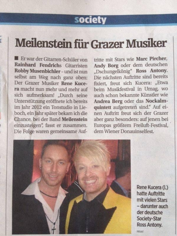 Zeitungsartikel aus März 2012 mit der Überschrift "Grazer Musiker", der zwei lachende Männer in Anzügen und Krawatten zeigt.