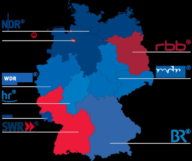 Eine Deutschlandkarte, die Bundesländer in rot und blau hervorhebt, um die Ergebnisse der Wahl 2016 anzuzeigen, mit Text, der die Namen der Kandidaten und Details zum Wahltermin enthält.
